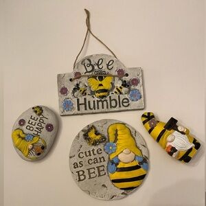Garden Gnome Set NWT Stone Paver Rock Hanging Sign Bee Butterfly Humble Gray OS